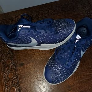Nike Mamba Instinct